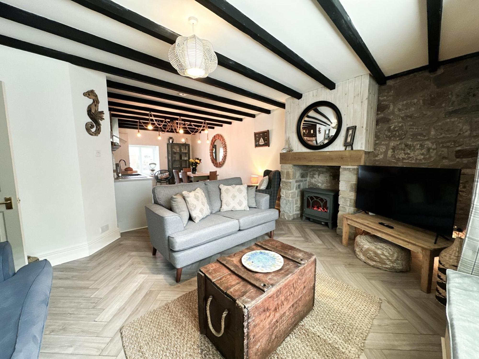 Harbour Way Cottage By Coast & Country Stays Seahouses Exterior photo